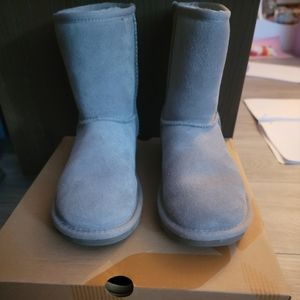 Bear paw boots